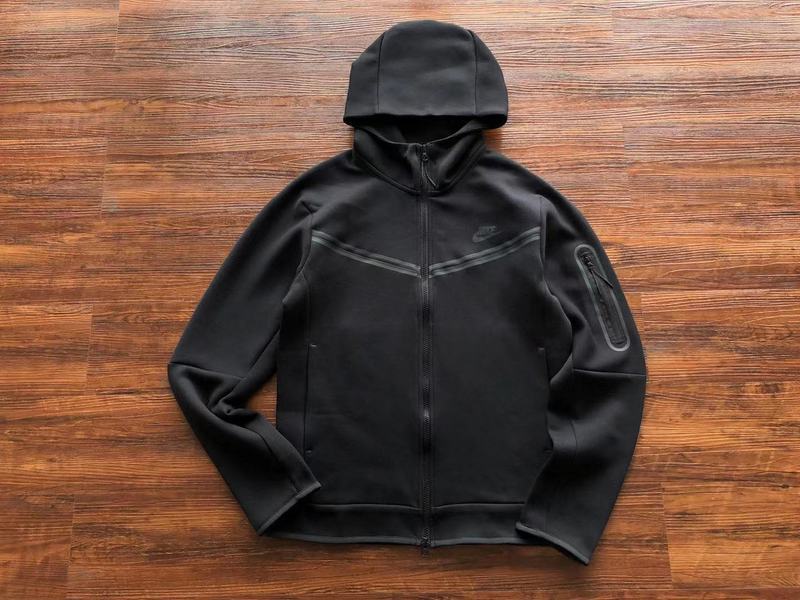 nike tech fleece preto