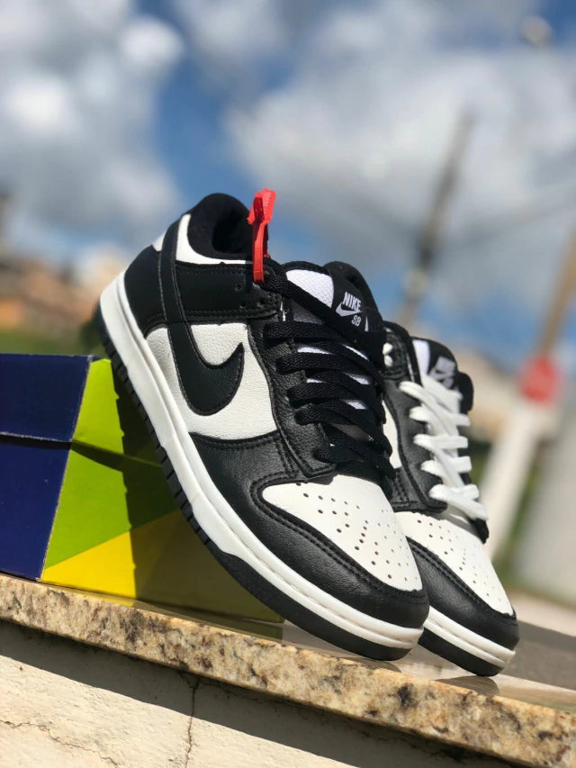SB Dunk low ‘Panda’ (Preto/Branco)