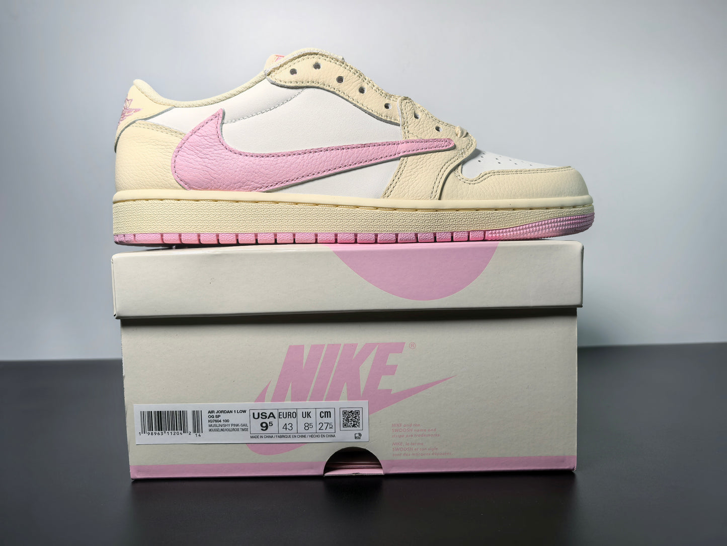 Travis Scott x Jordan 1 Retro Low Muslin Pink Sail Shy Pink