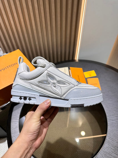 LV Trainer Chumbo cinza
